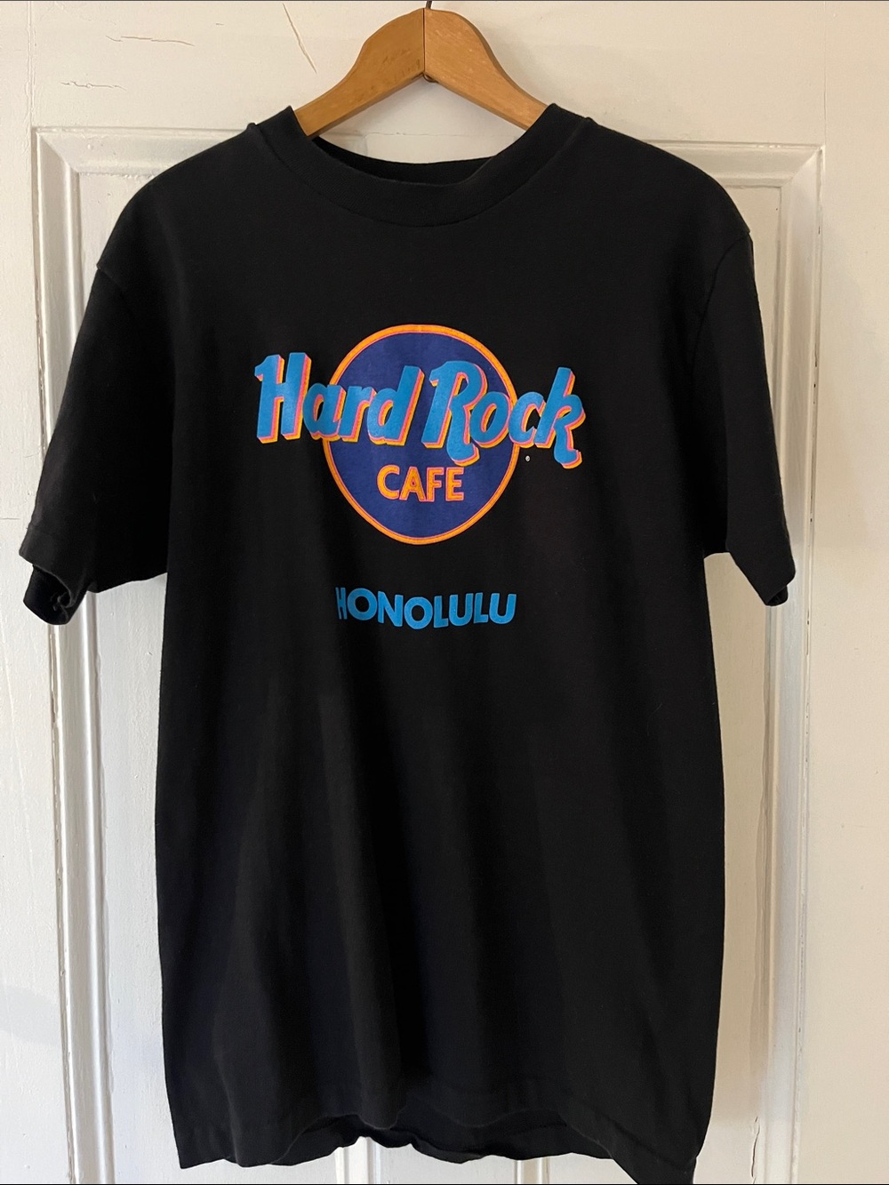 Vintage single stitch Hard Rock Cafe Honolulu Tee